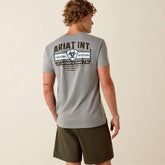 Ariat Banner Badge T-Shirt Men - ICE BERG