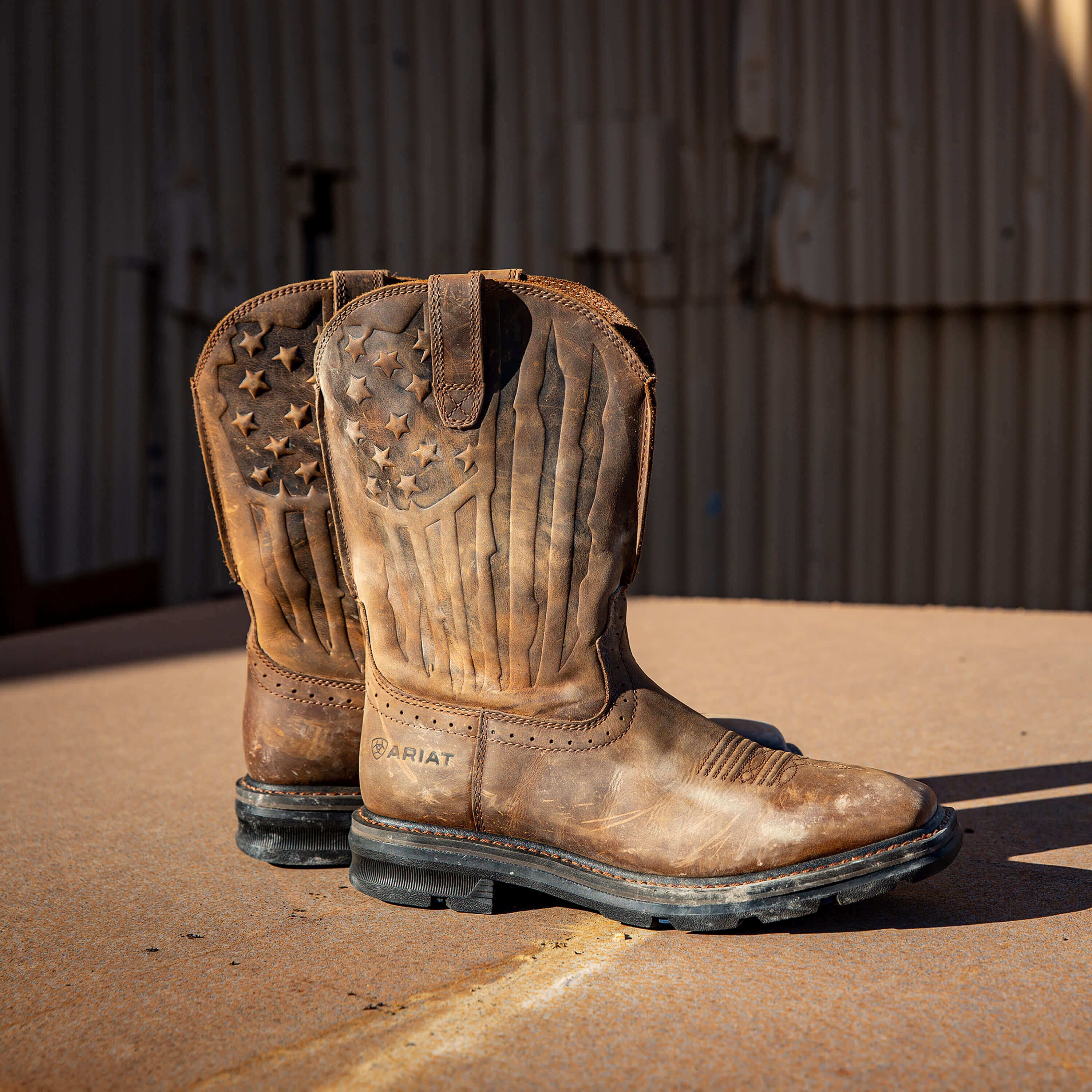 Sierra Shock Shield Patriot Work Boot Men - DISTRESSED BROWN