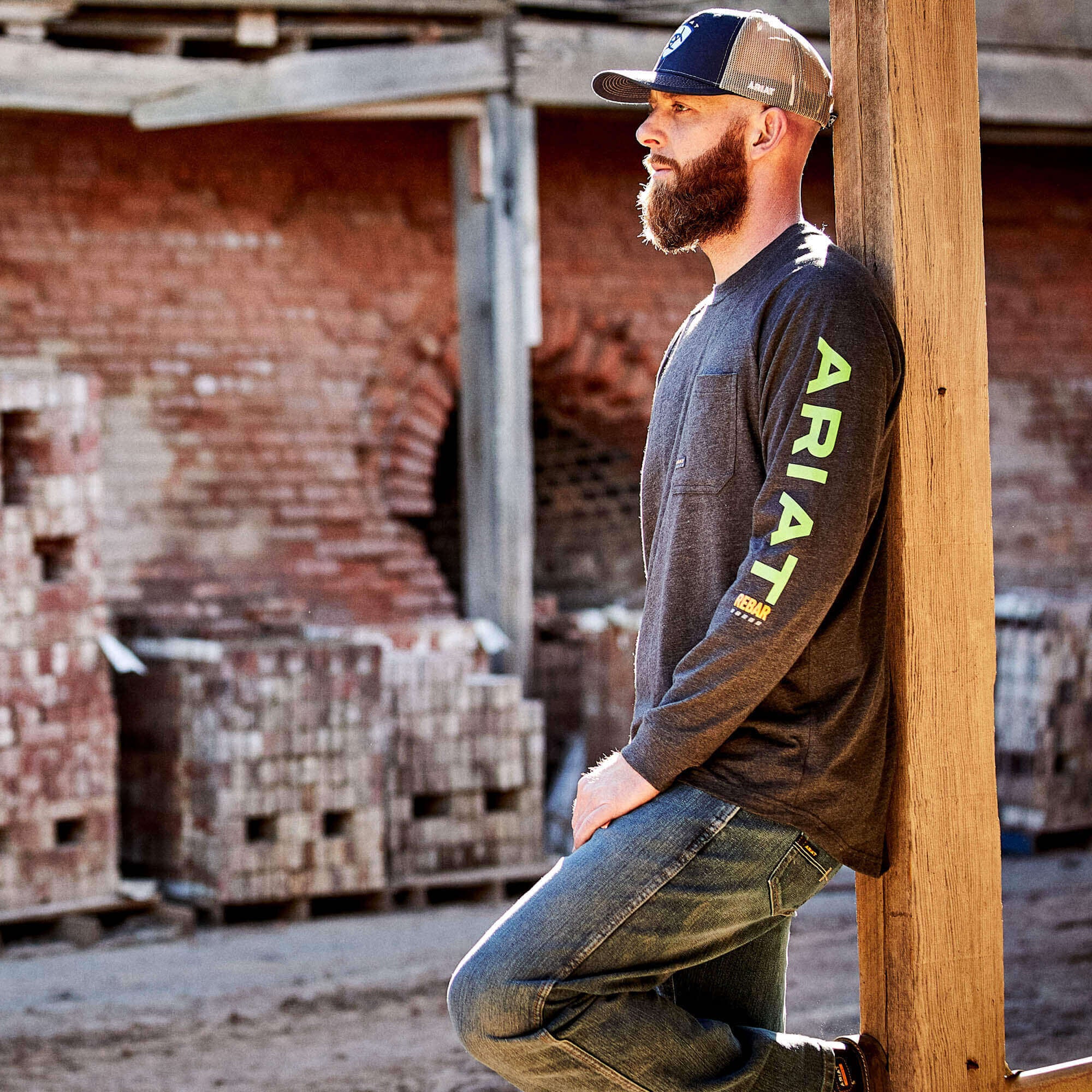 Rebar Cotton Strong Graphic T-Shirt Men - CHARCOAL HEATHER/LIME