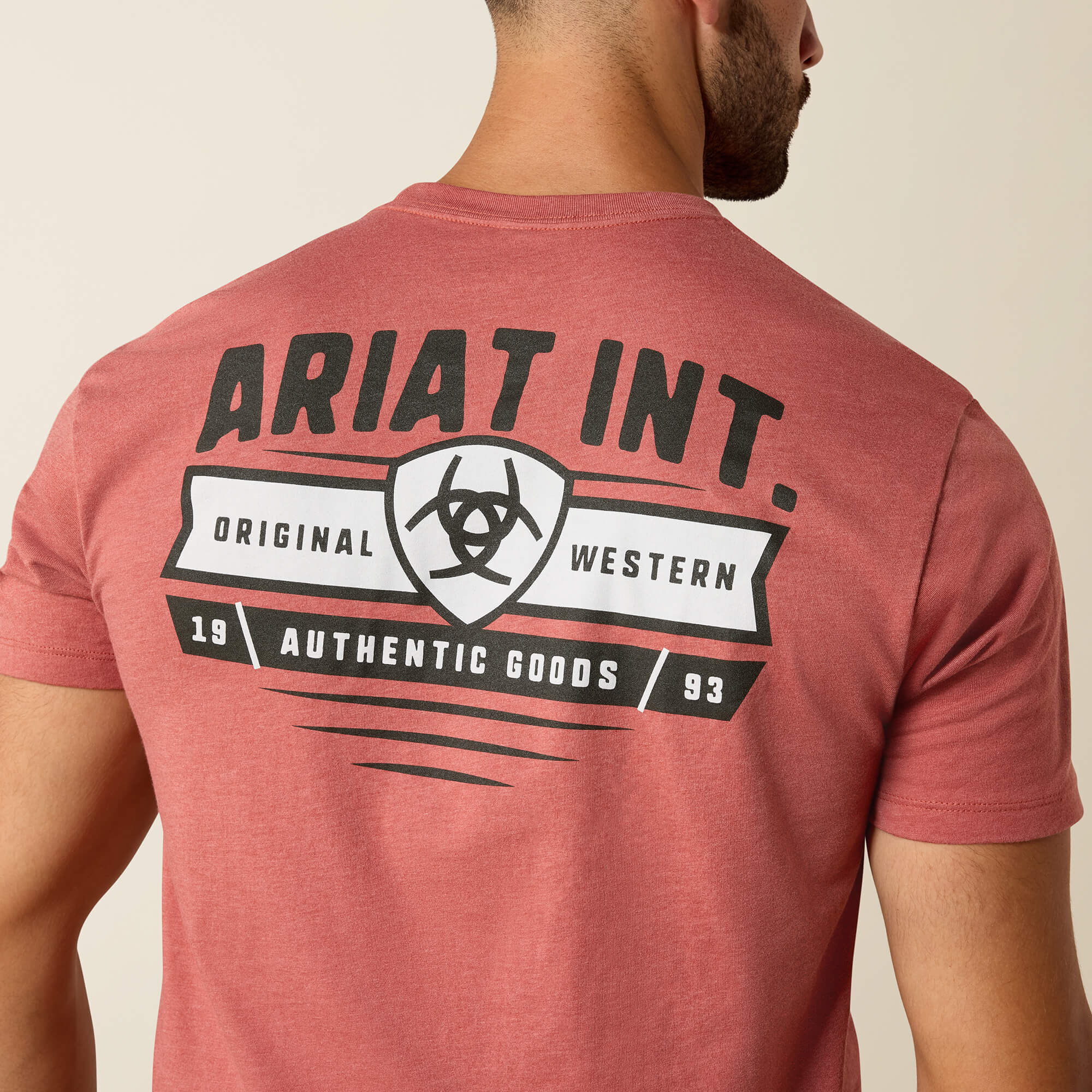 Ariat Banner Badge T-Shirt Men - RED CLAY HEATHER