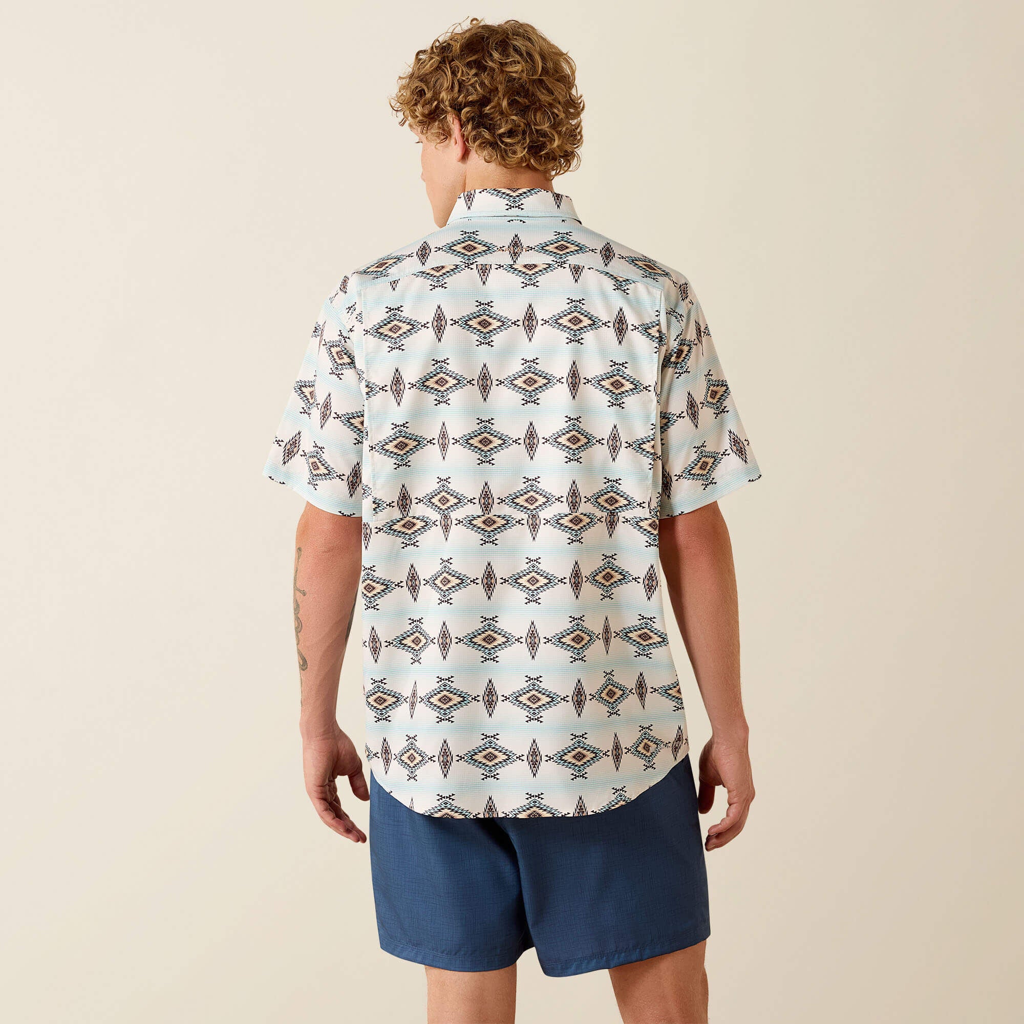 Printed VentTEK Classic Fit Shirt Men - OFF WHITE
