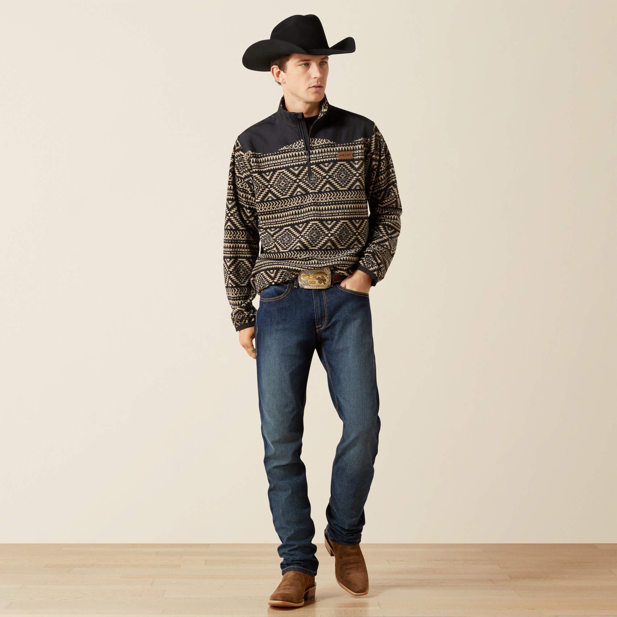 Basis Fleece Sweater Men - BLACK SOUTHWEST