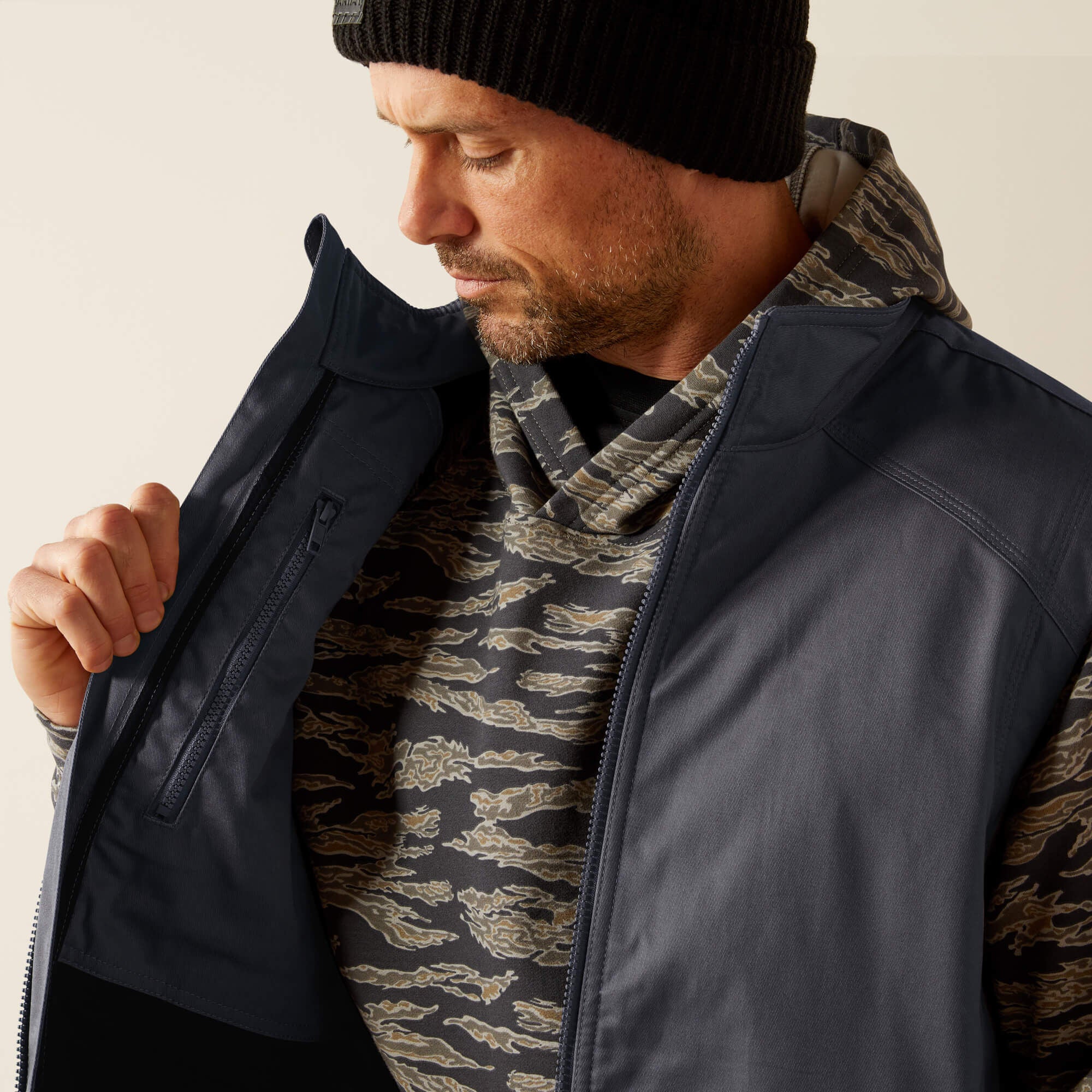FR Basic Insulated Vest Men - IRON GREY