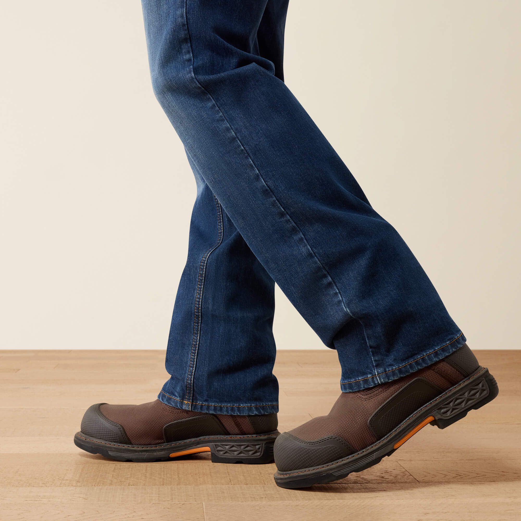 FR M5 Straight Lightweight DuraStretch Straight Leg Jeans Men - CALVILLE