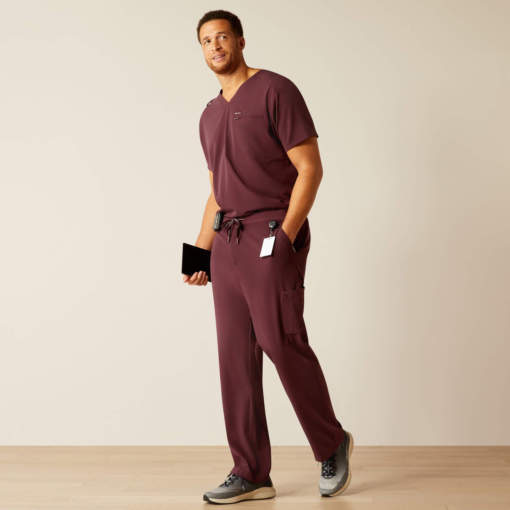 Jacobi Utility Stretch Scrub Pant Men - WINETASTING