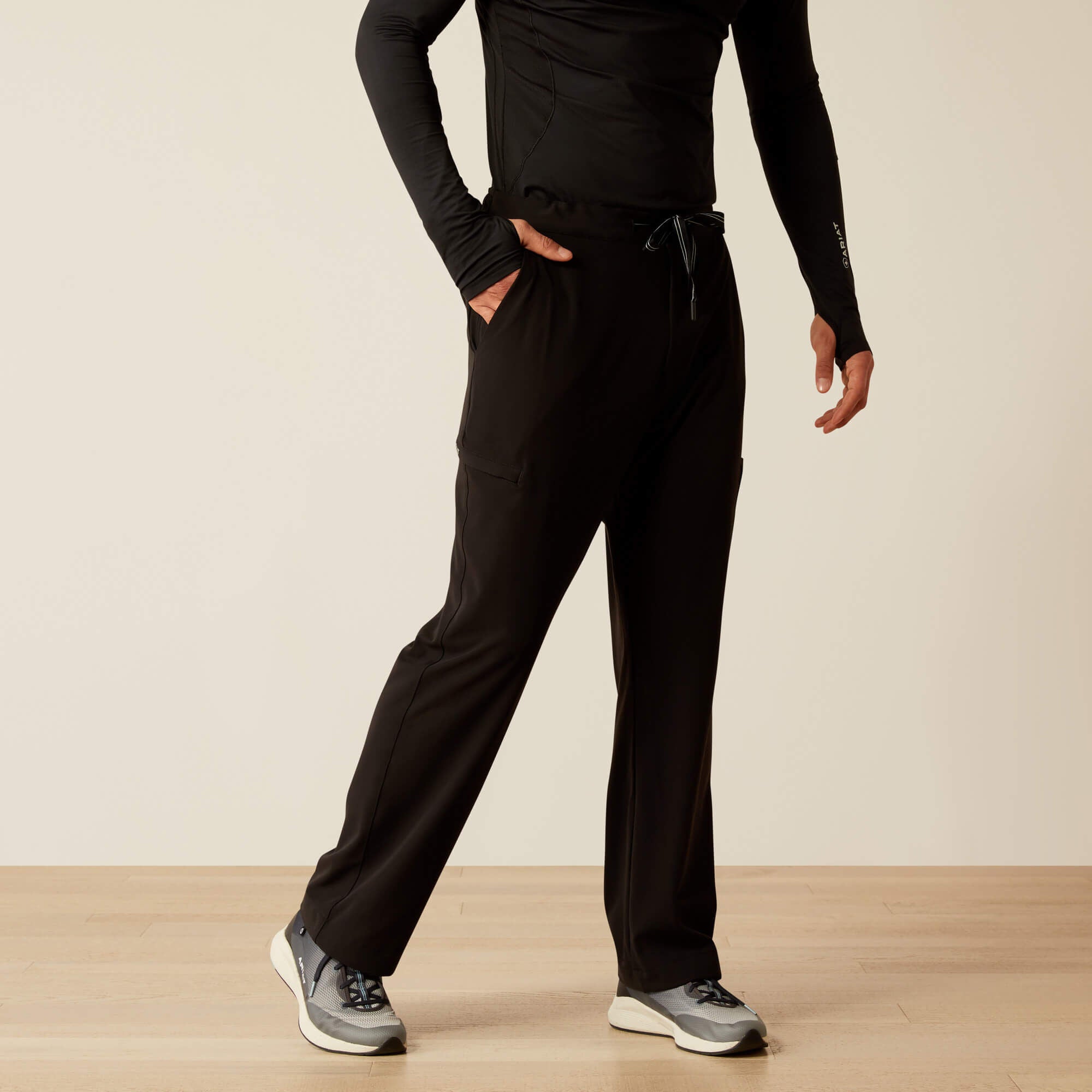Jacobi Utility Stretch Scrub Pant Men - BLACK