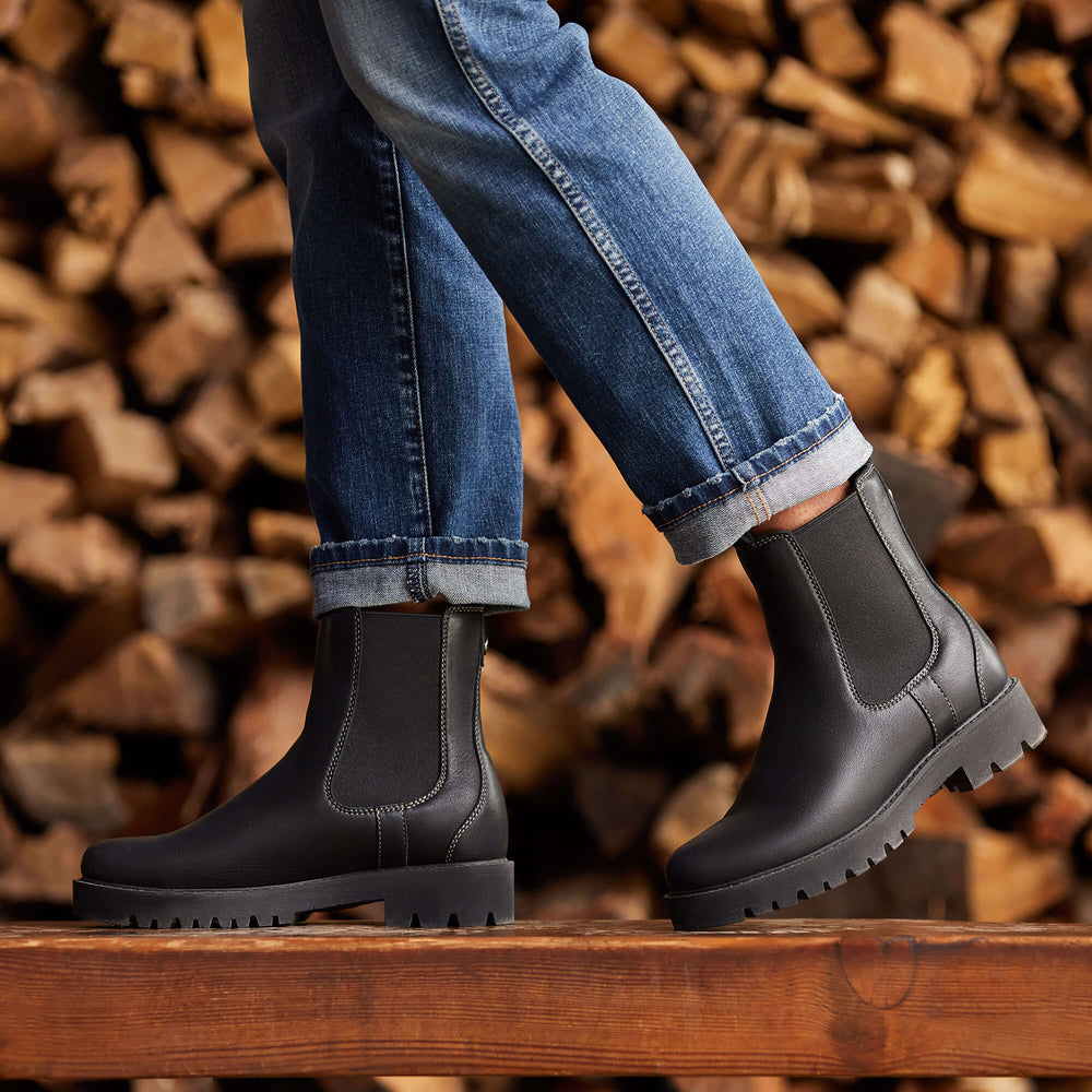 Wexford Lug Mid Waterproof Chelsea Boot Women - JET BLACK