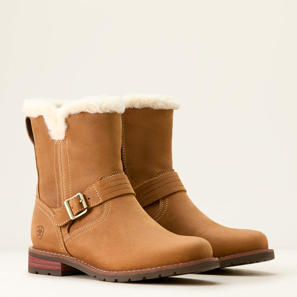 Savannah Sherpa Waterproof Boot Women - CARMEL TAN