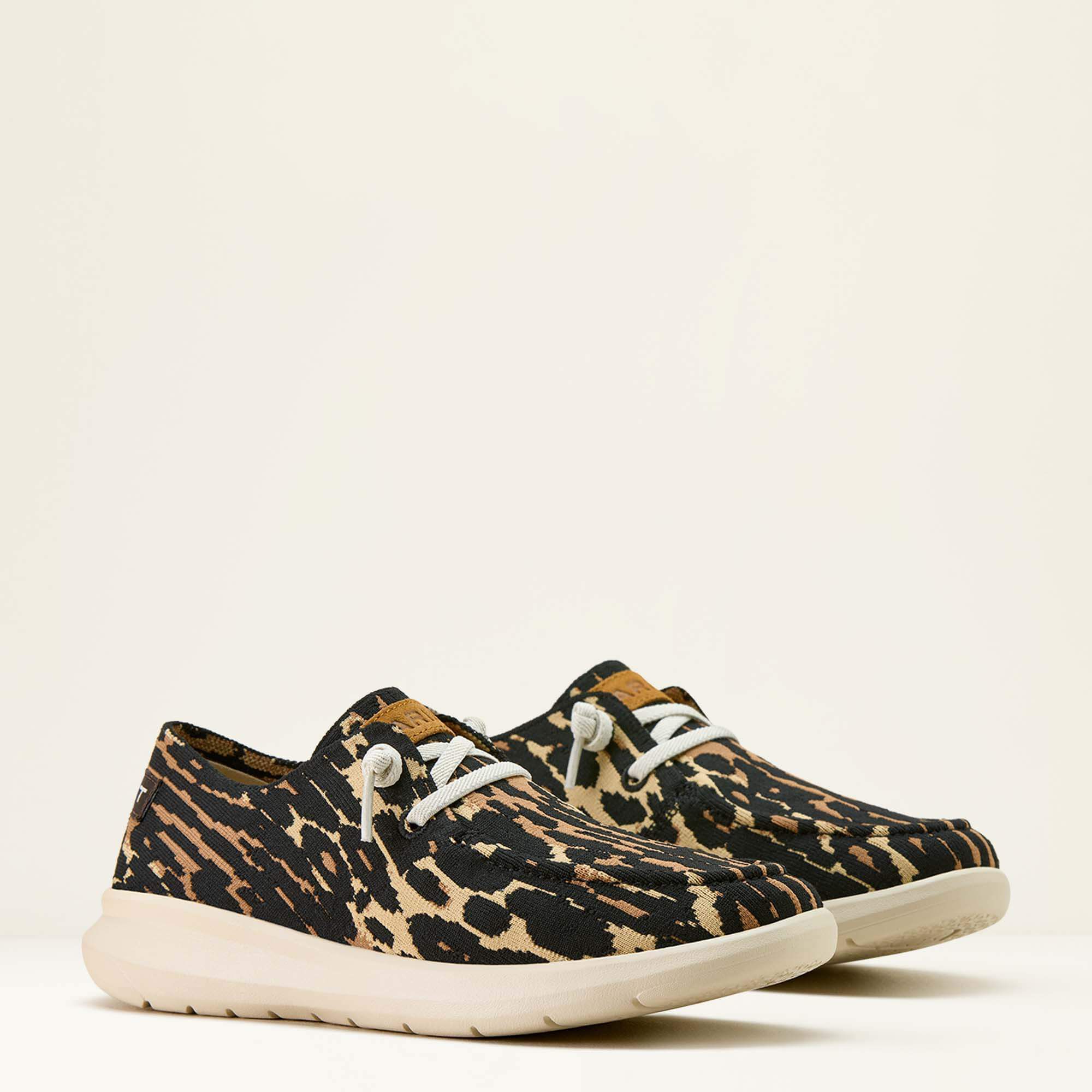 Hilo Shoe Women - GRAPHIC LEOPARD KNIT