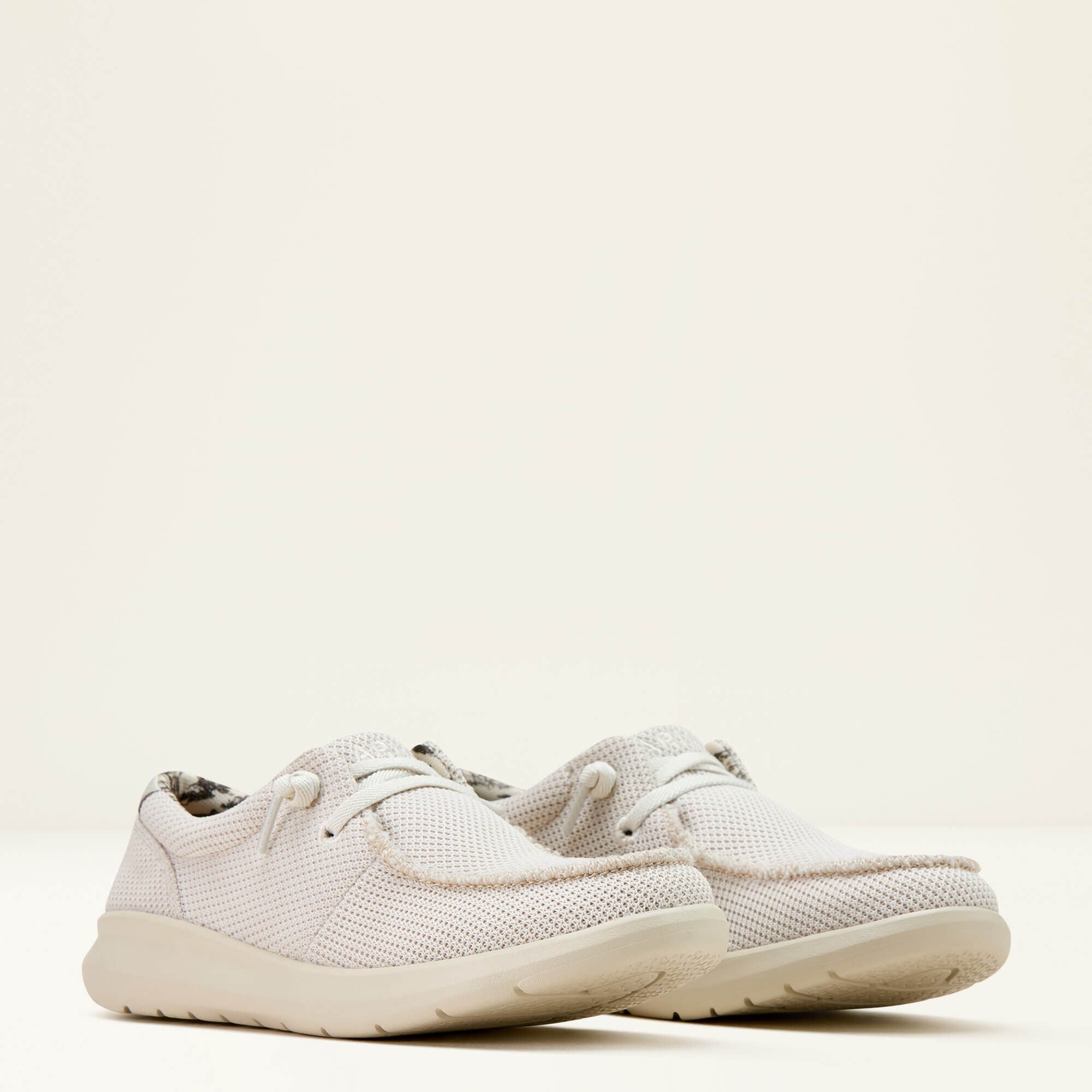 Hilo Shoe Women - CREAM MESH