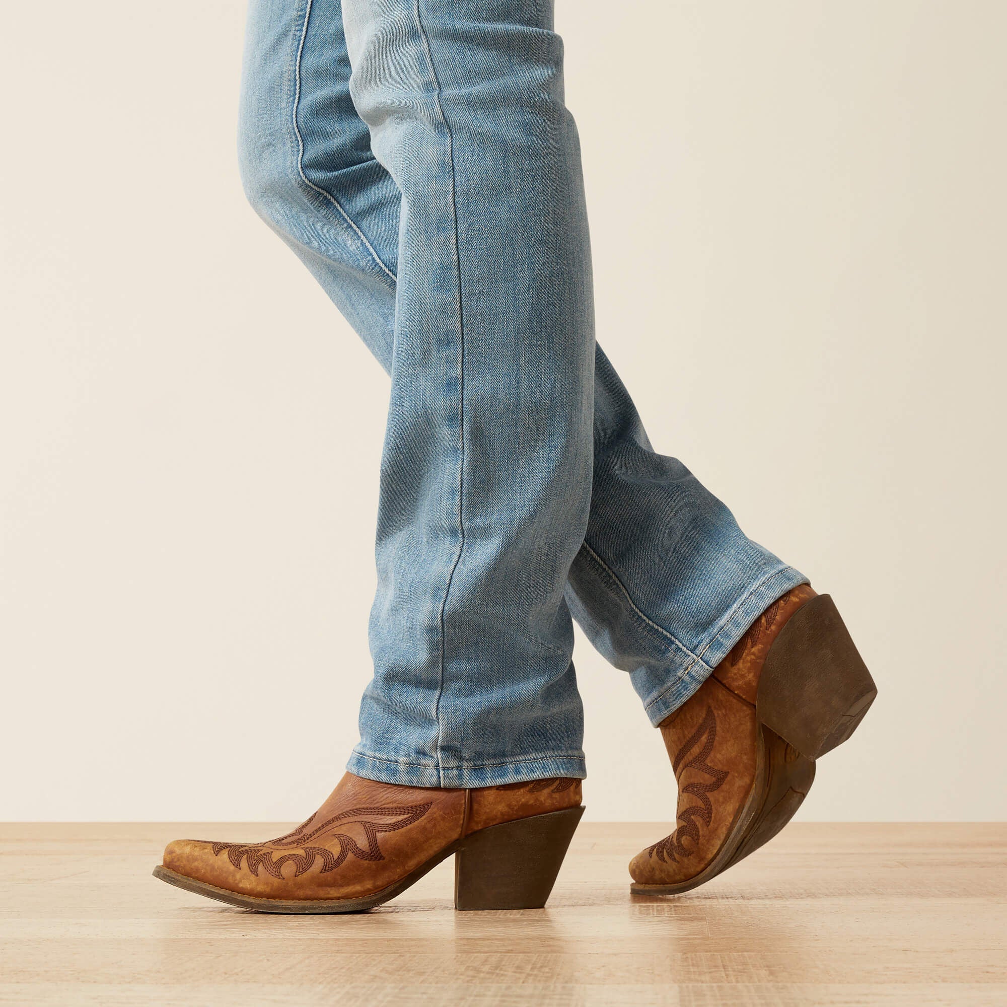 Mid Rise Alessia Straight Leg Jean Women - OKLAHOMA