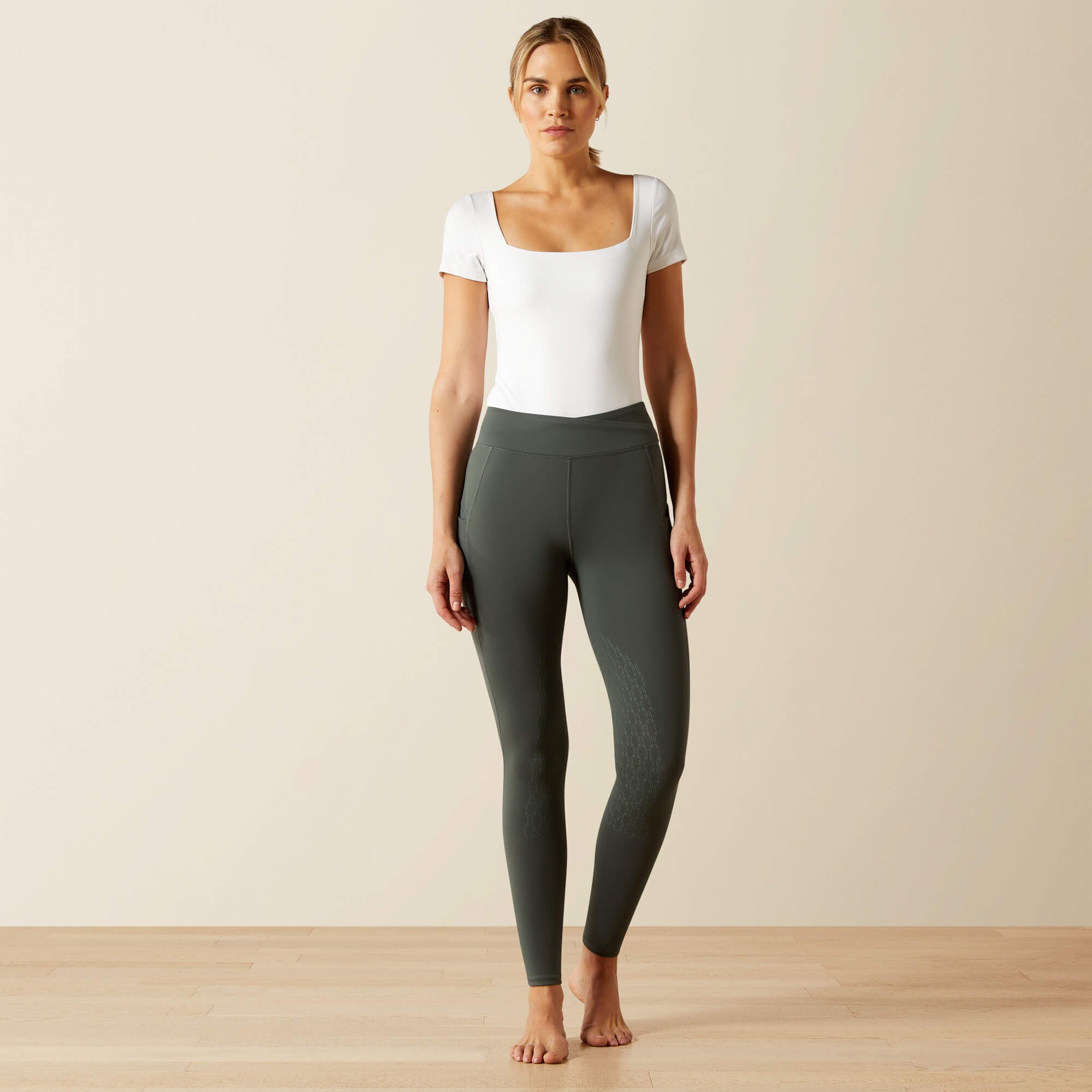 Avail 2.0 Half Grip Tight Women - URBAN CHIC