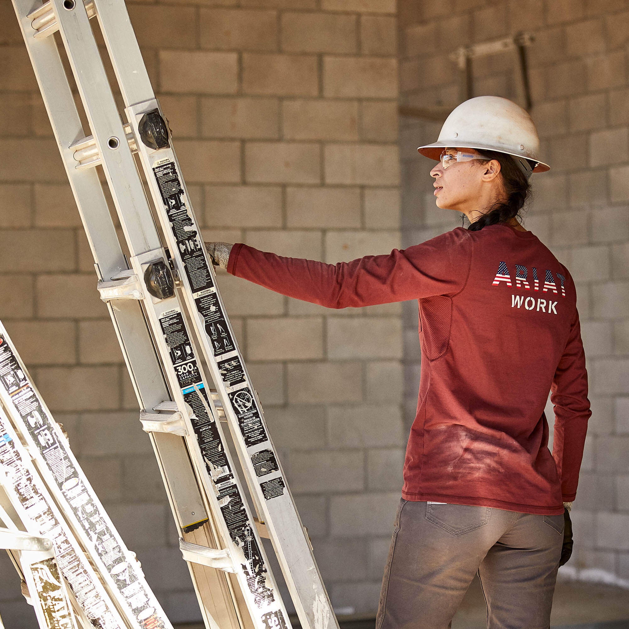 Rebar Workman USA Logo T-Shirt Women - PORT