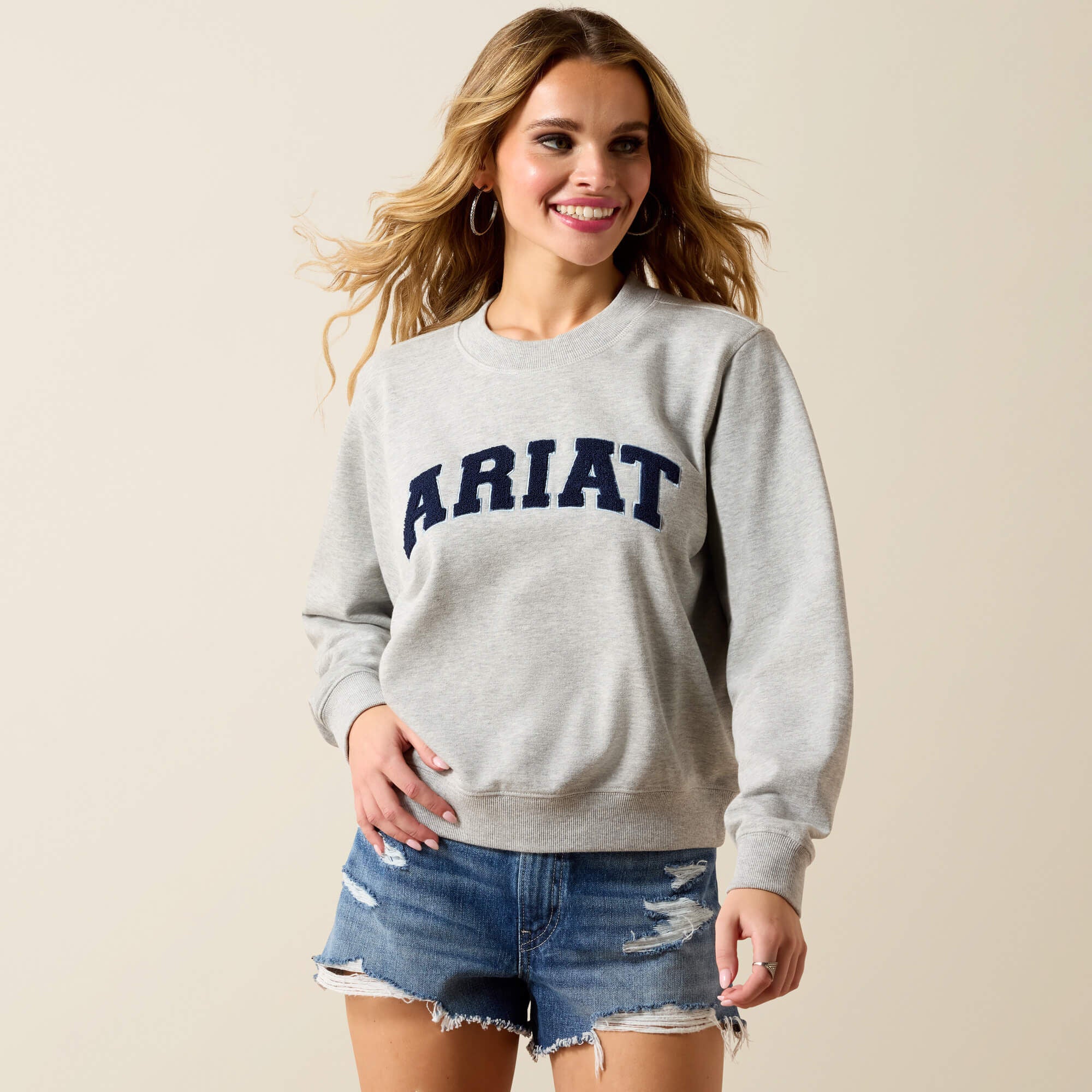 Essential Crew Sweatshirt Women - LIGHT HEATHER GREY
