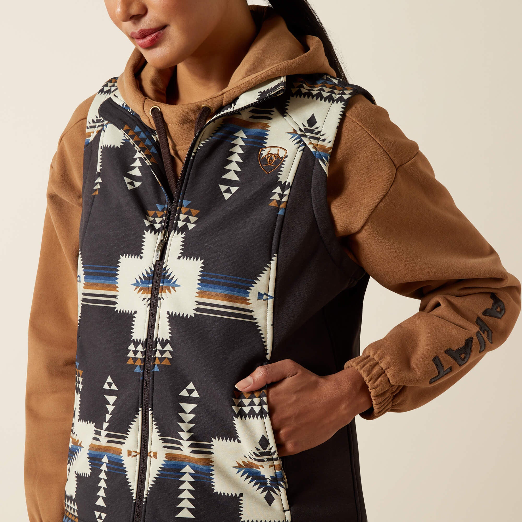 Ariat Logo Softshell Print Vest Women - THORNSTONE PRINT
