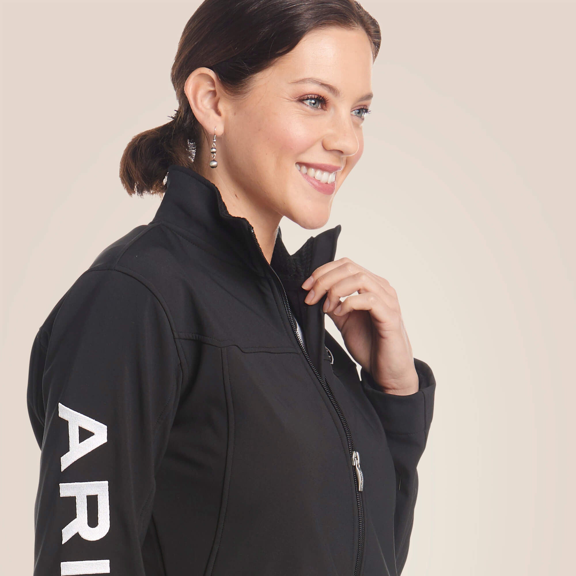 New Team Softshell Jacket Women - BLACK