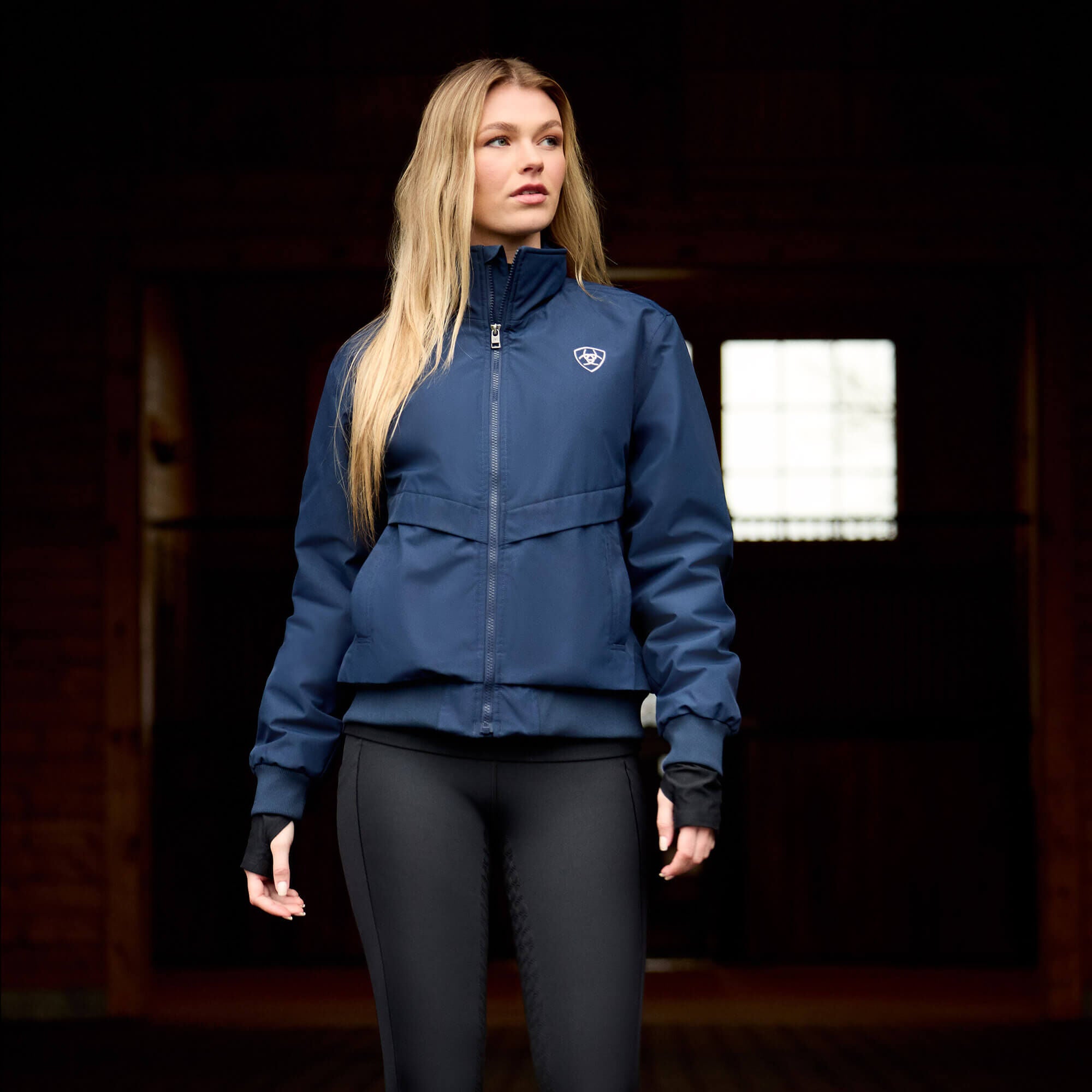 Stable 2.0 Insulated Jacket Women - NAVY