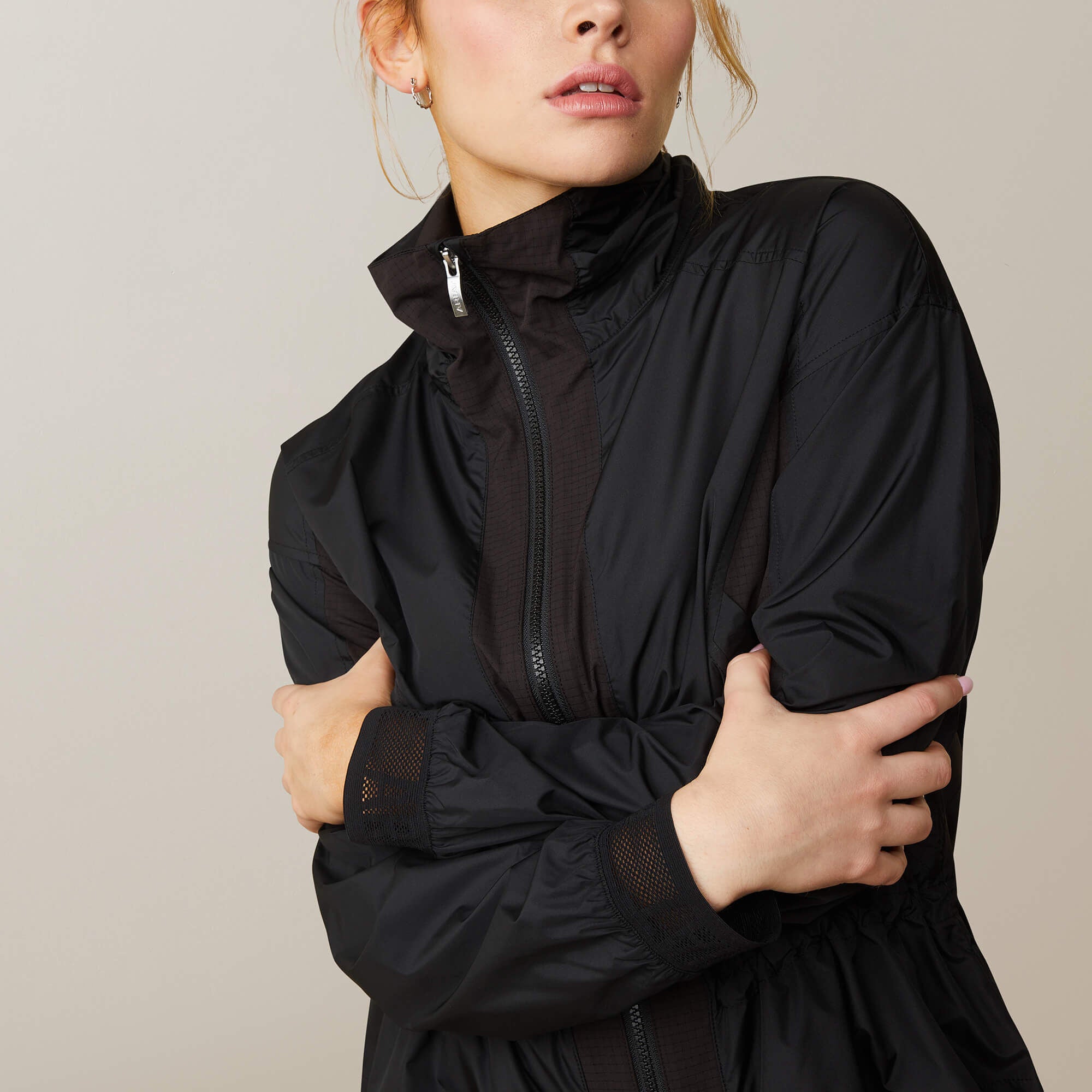 Breathe Jacket Women - BLACK