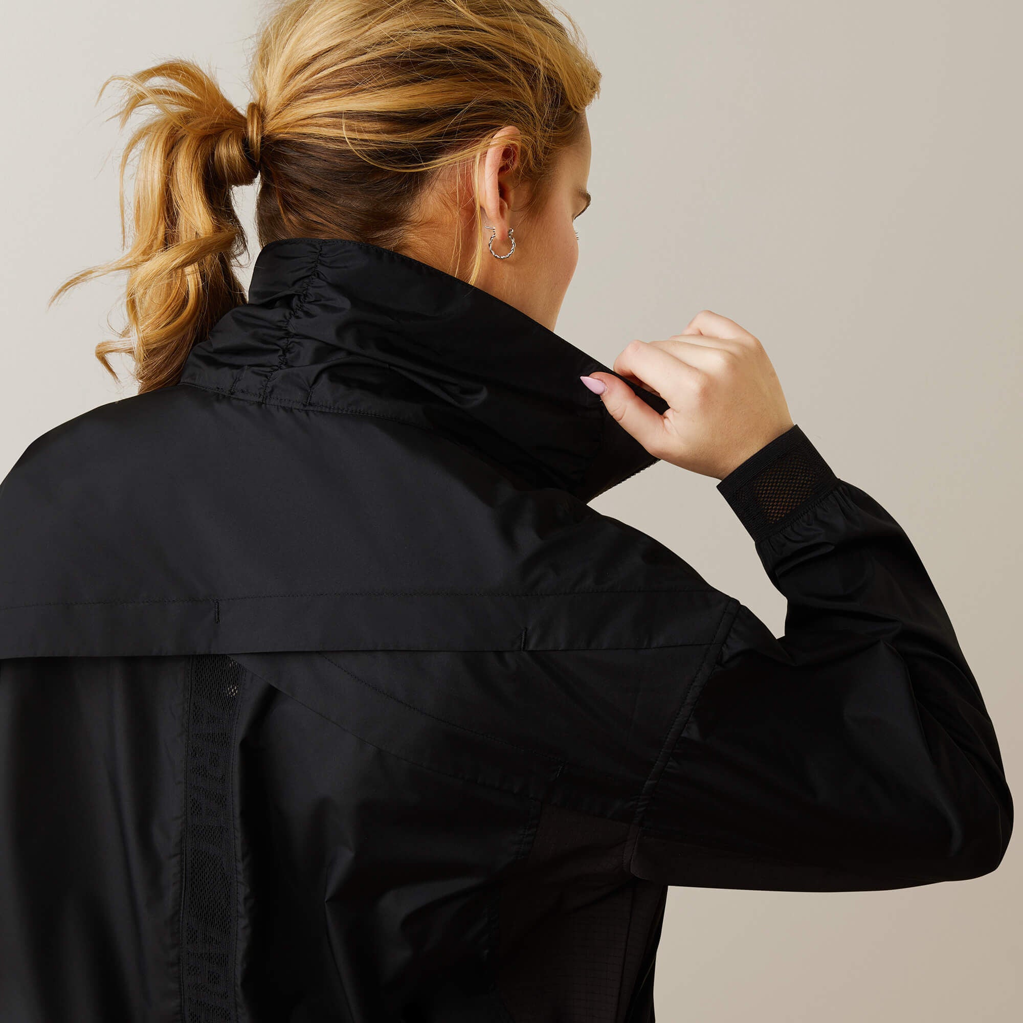Breathe Jacket Women - BLACK