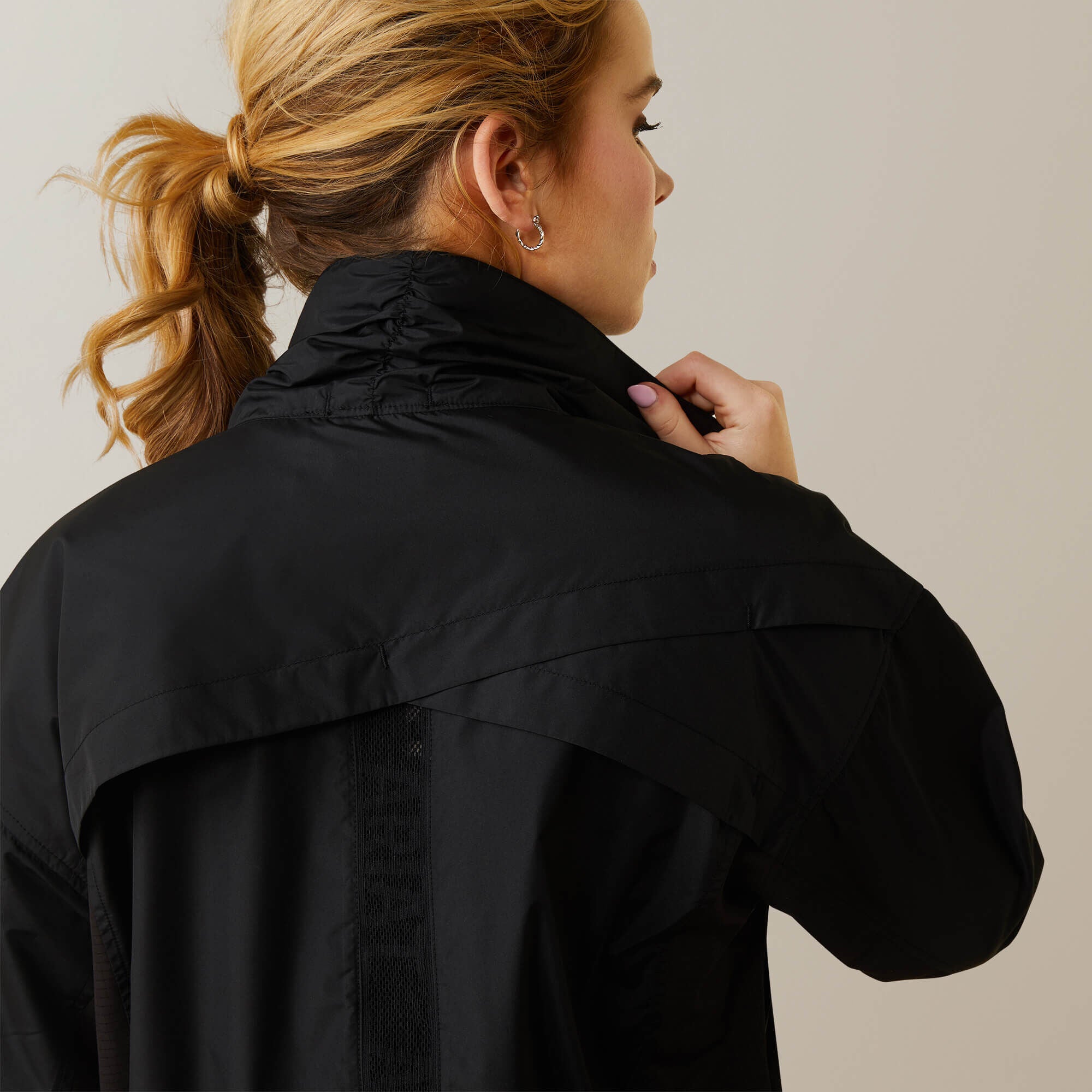 Breathe Jacket Women - BLACK