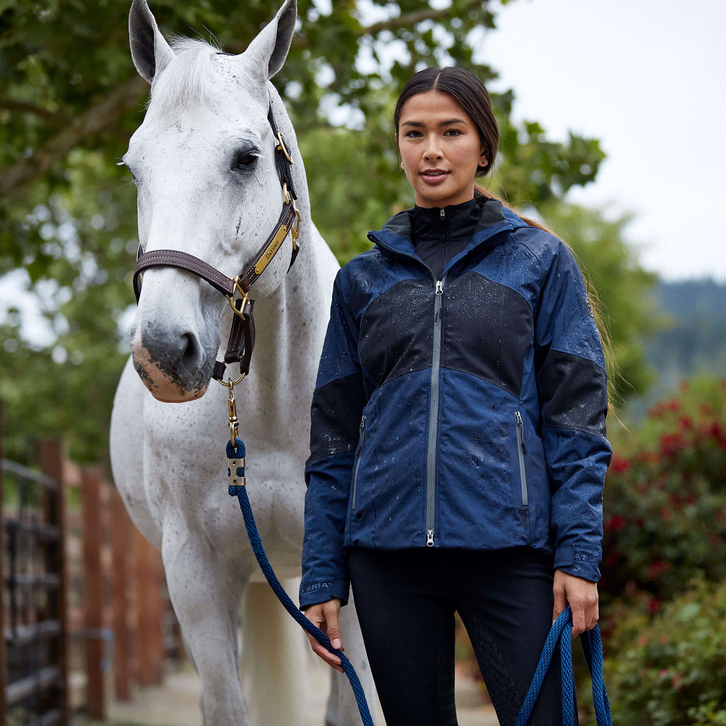 Valor Jacket Women - NAVY COLORBLOCK