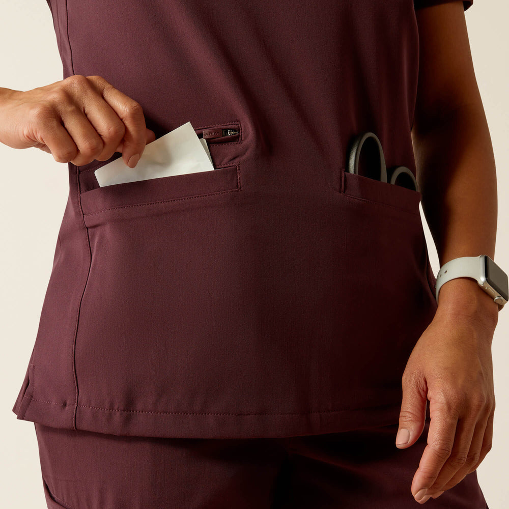 Clara 6 Pocket Scrub Top Women - WINETASTING
