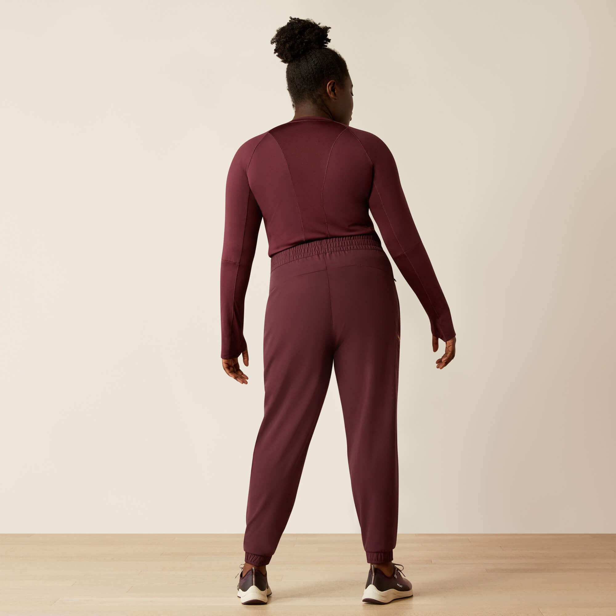 Blackwell Cargo Stretch Jogger Scrub Pant Women - WINETASTING