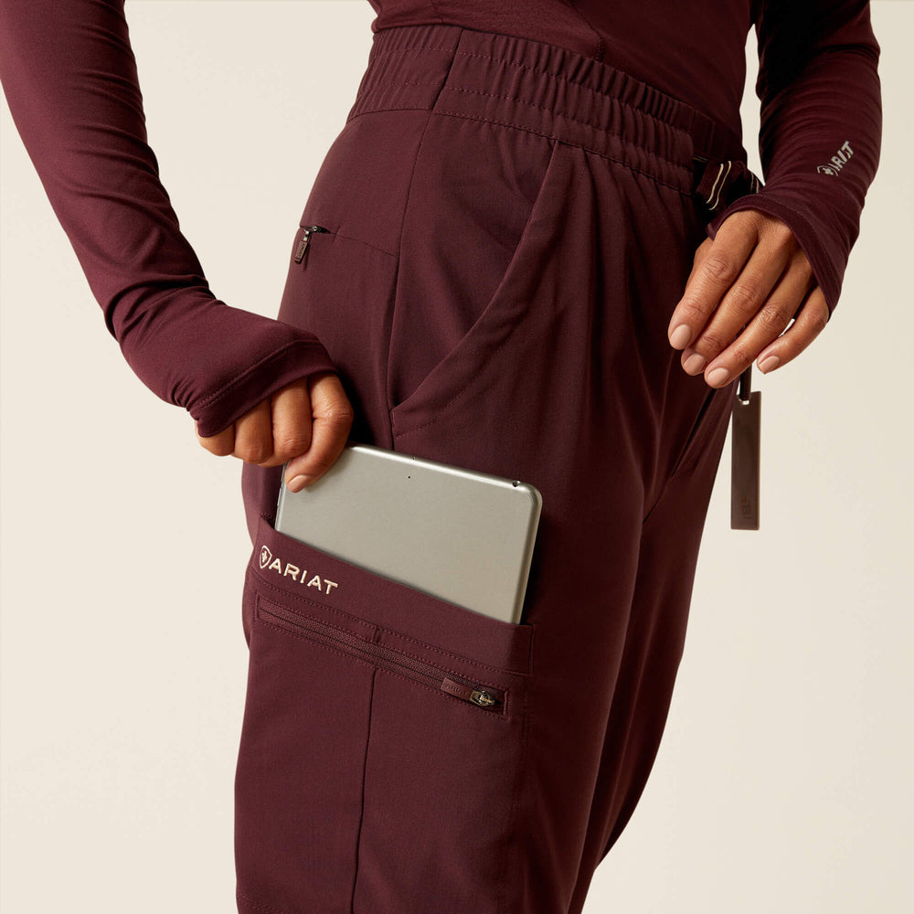 Blackwell Cargo Stretch Jogger Scrub Pant Women - WINETASTING