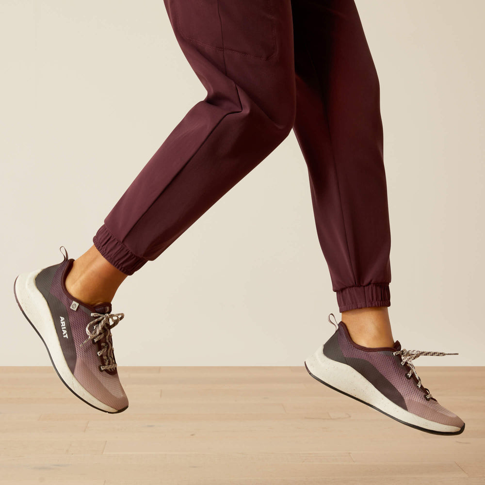 Blackwell Cargo Stretch Jogger Scrub Pant Women - WINETASTING