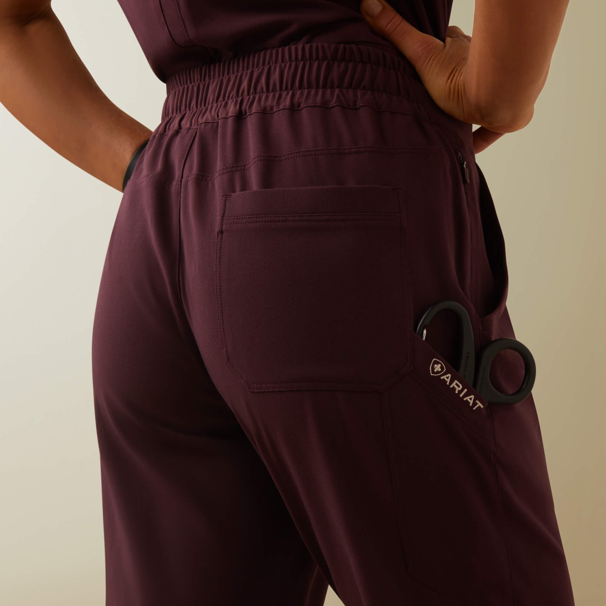 Nightingale Utility Stretch Scrub Pant Women - WINETASTING