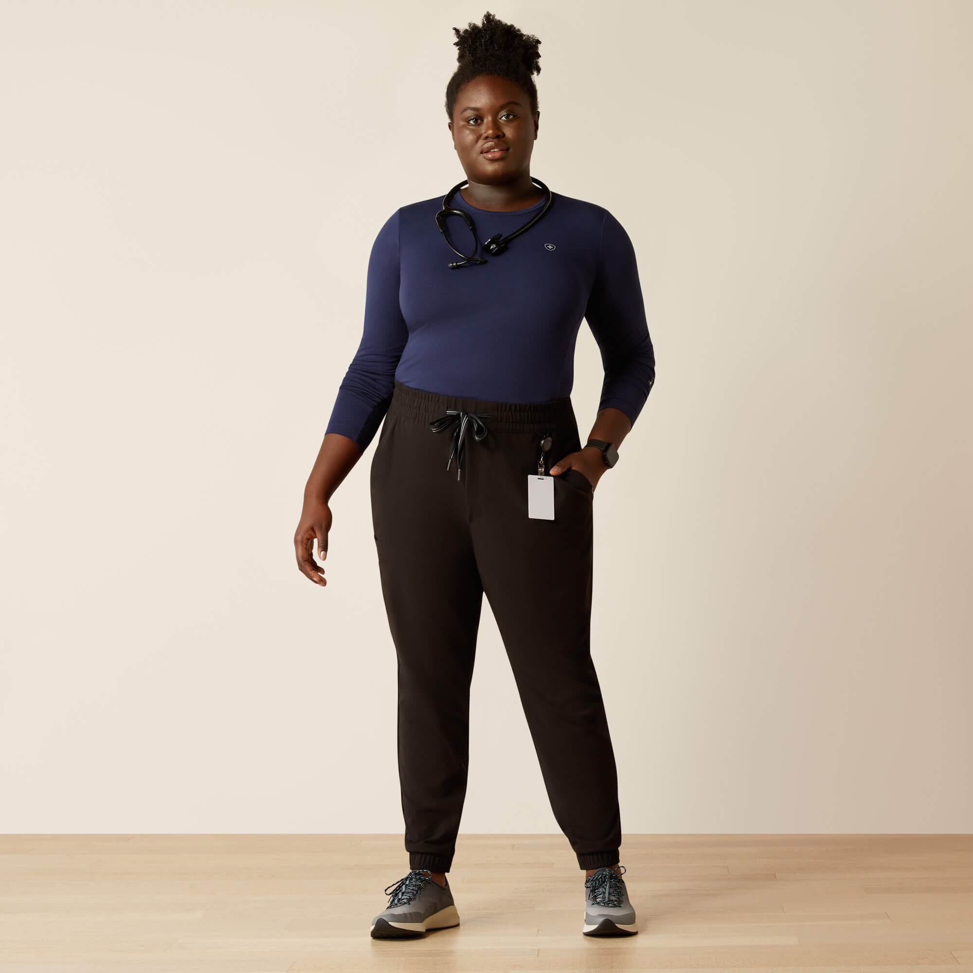 Blackwell Cargo Stretch Jogger Scrub Pant Women - BLACK