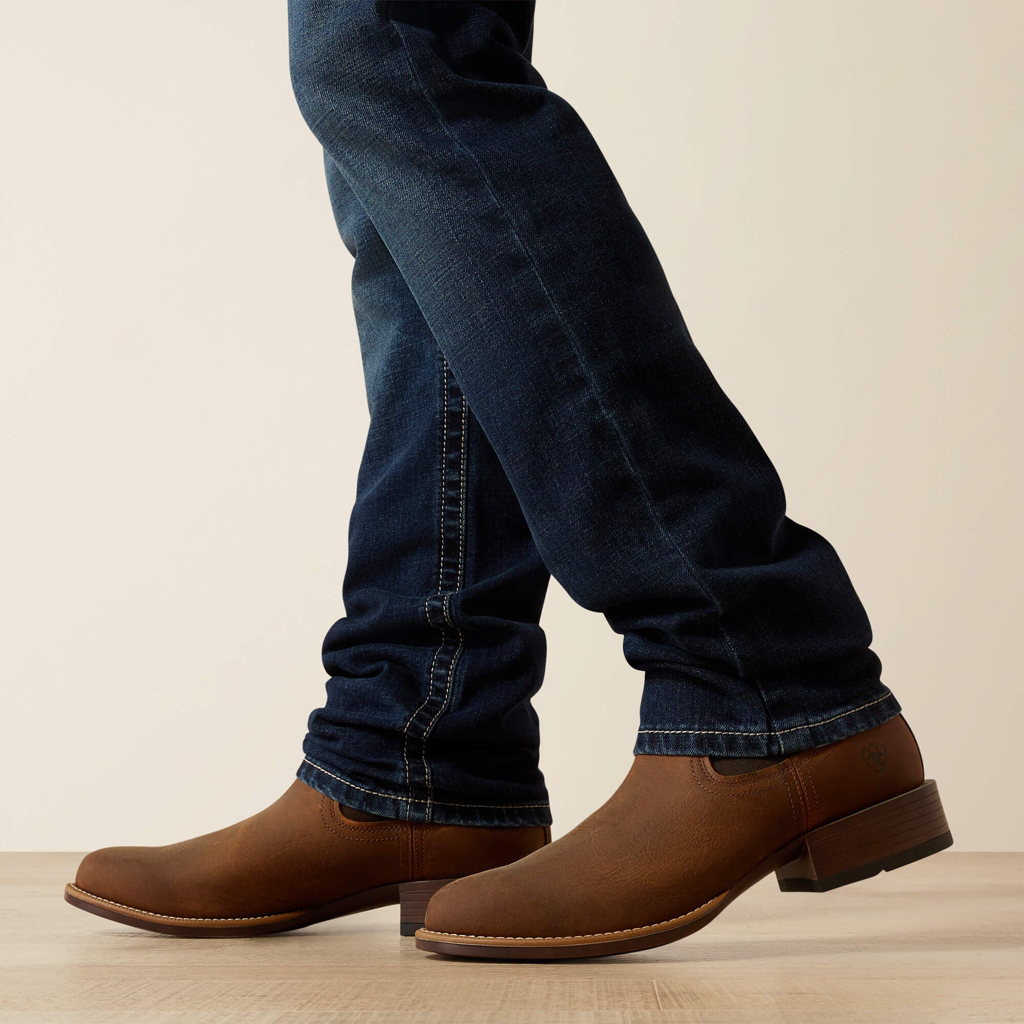 M8 Modern Jason Slim Leg Jeans - SALTON
